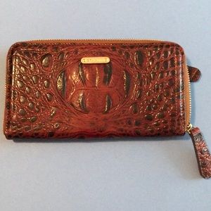 Brahmin Wallet